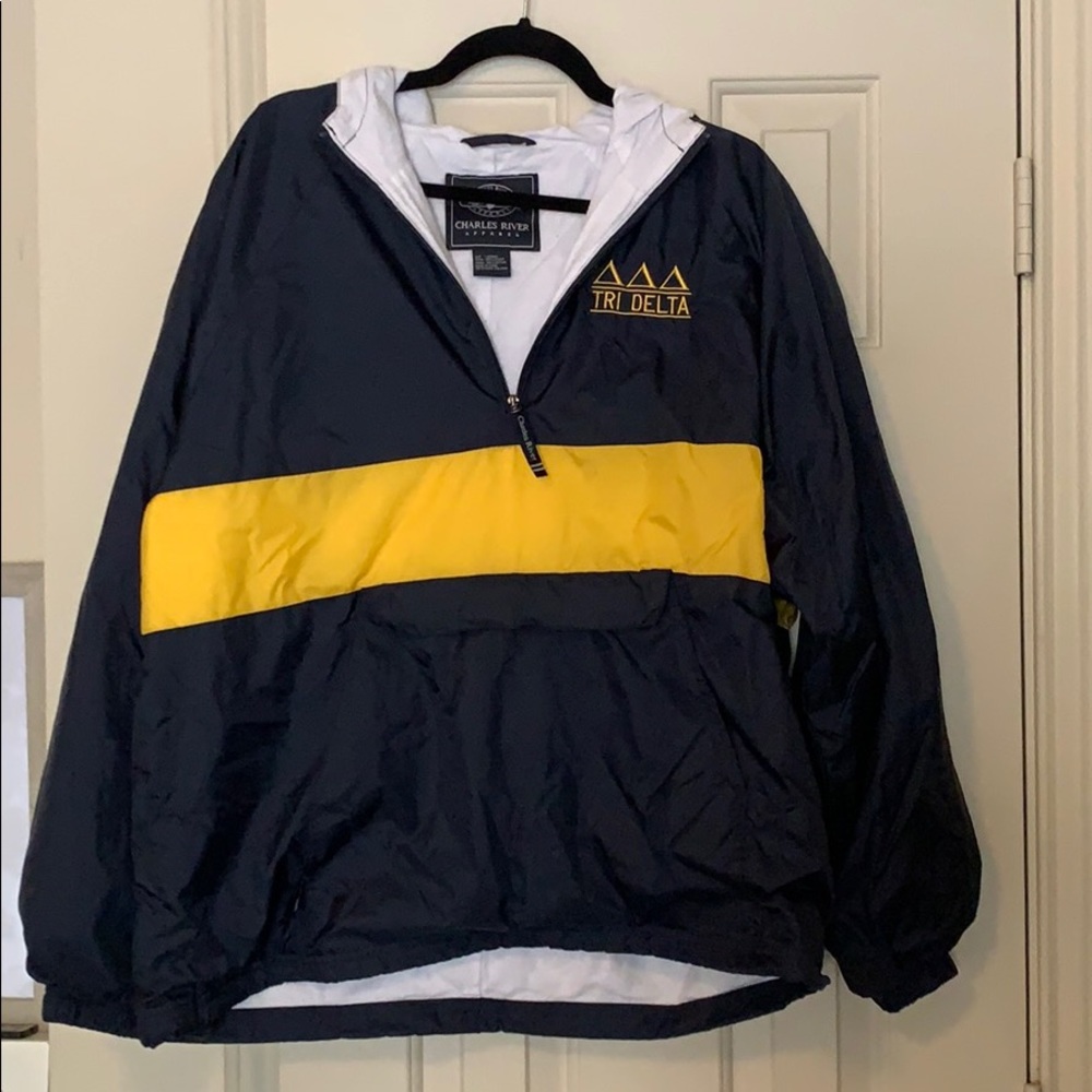 Tri Delta anorak